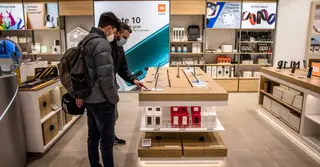 ছয় বছরের মধ্যে সবচেয়ে কম প্রবৃদ্ধিতে ভারতের স্মার্টফোন বাজার